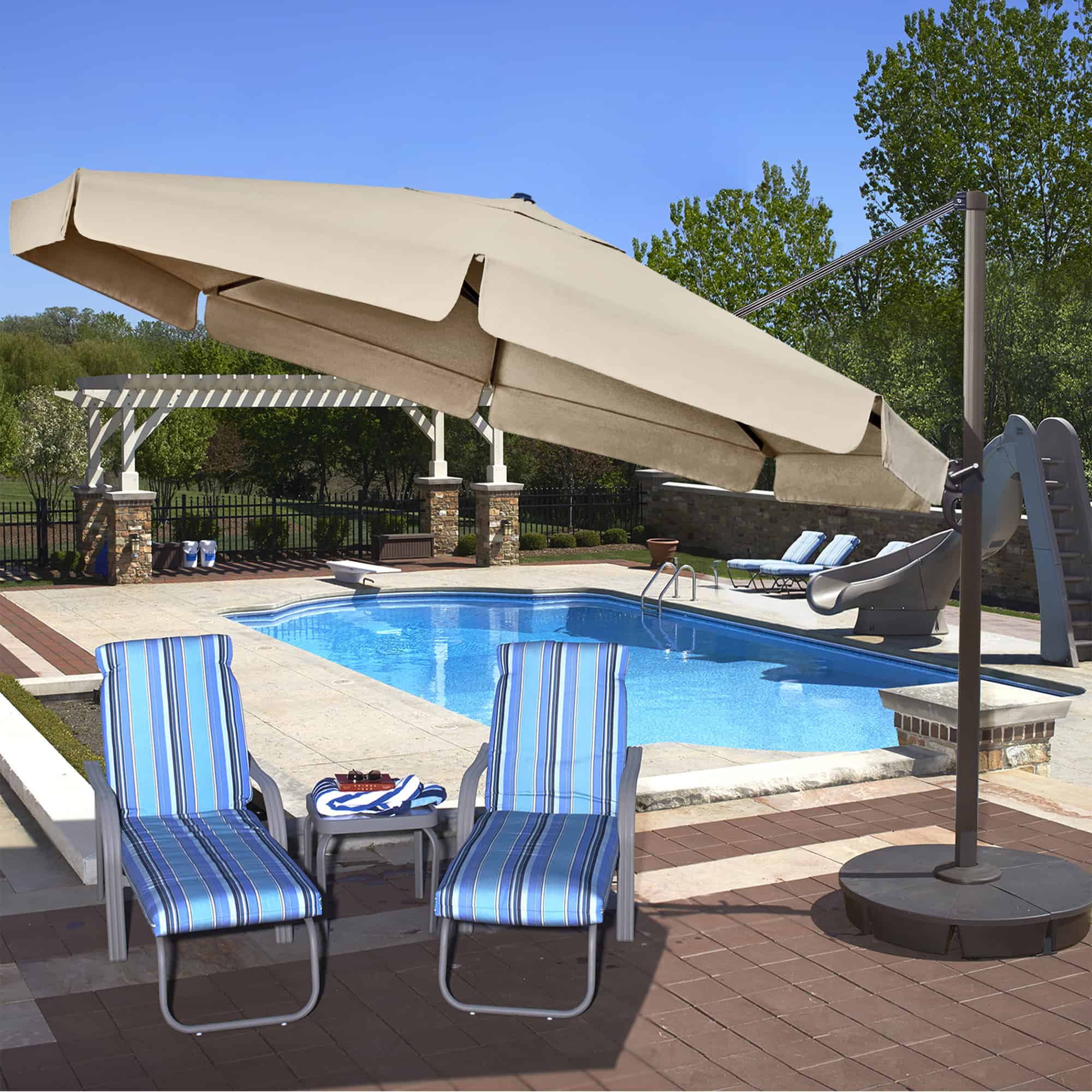 Victoria 13-ft Octagonal Cantilever Patio Umbrella with Valance in Sunbrella Acrylic