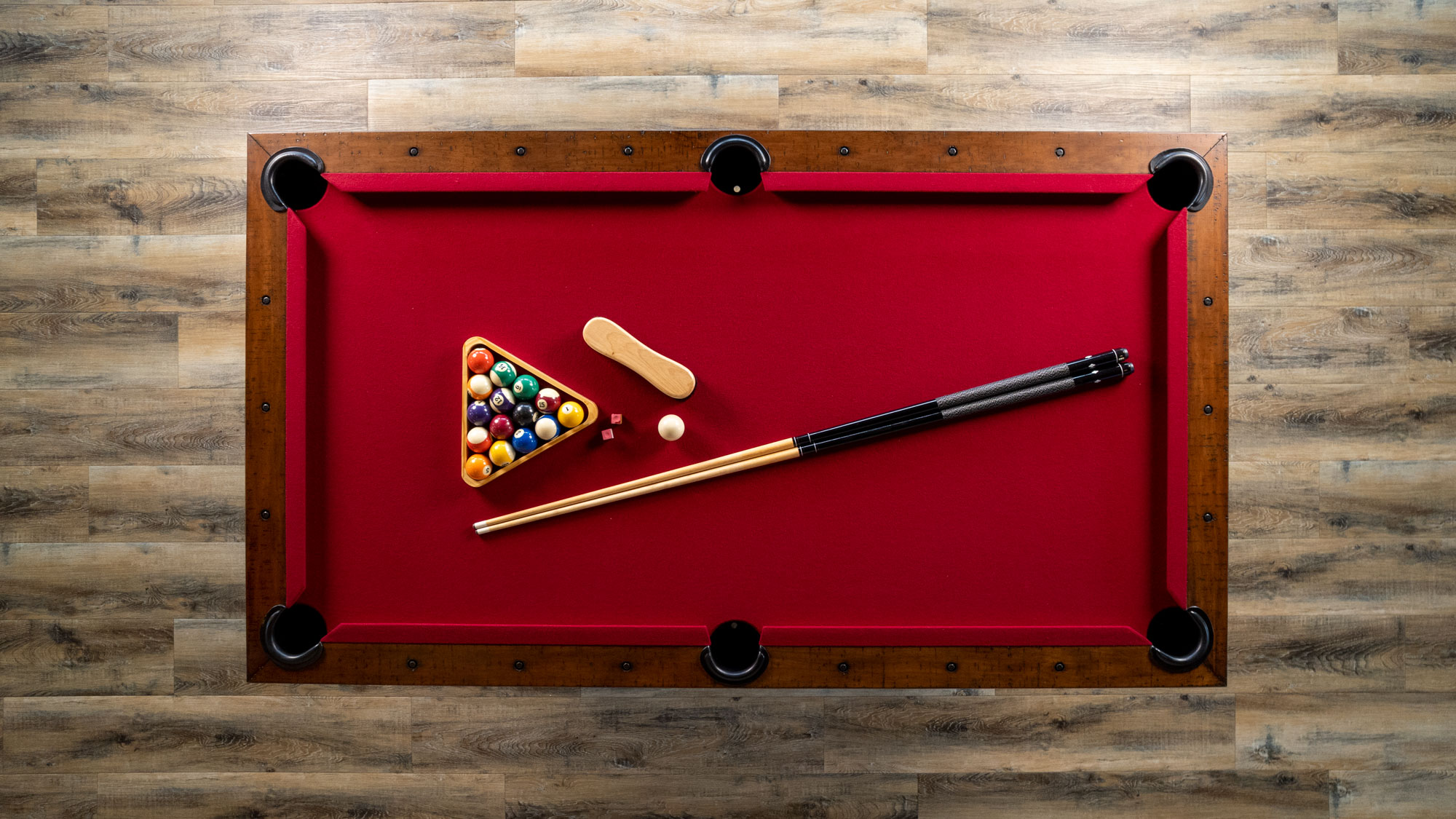 Red top pool table deals